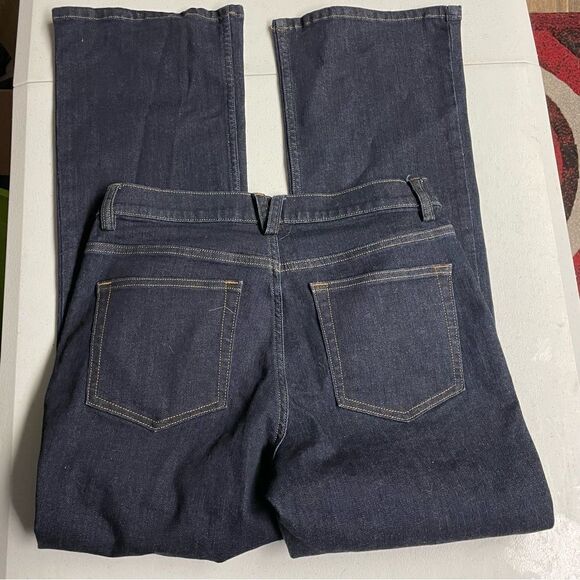 Women’s Duluth trading co. Denim Jeans size 6x29 6 dark wash like new! - Picture 2 of 3